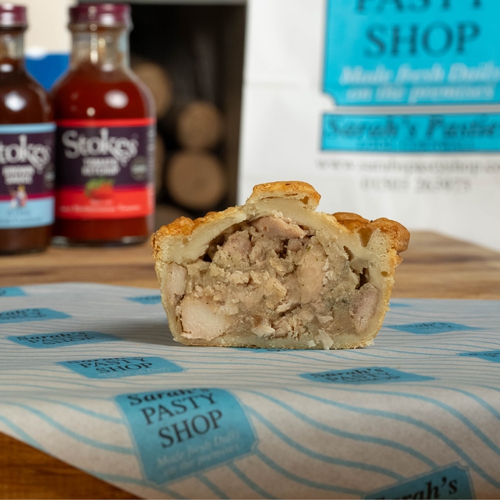 Roast Chicken, Gravy & Stuffing Pie (Box of 6) - Image 2